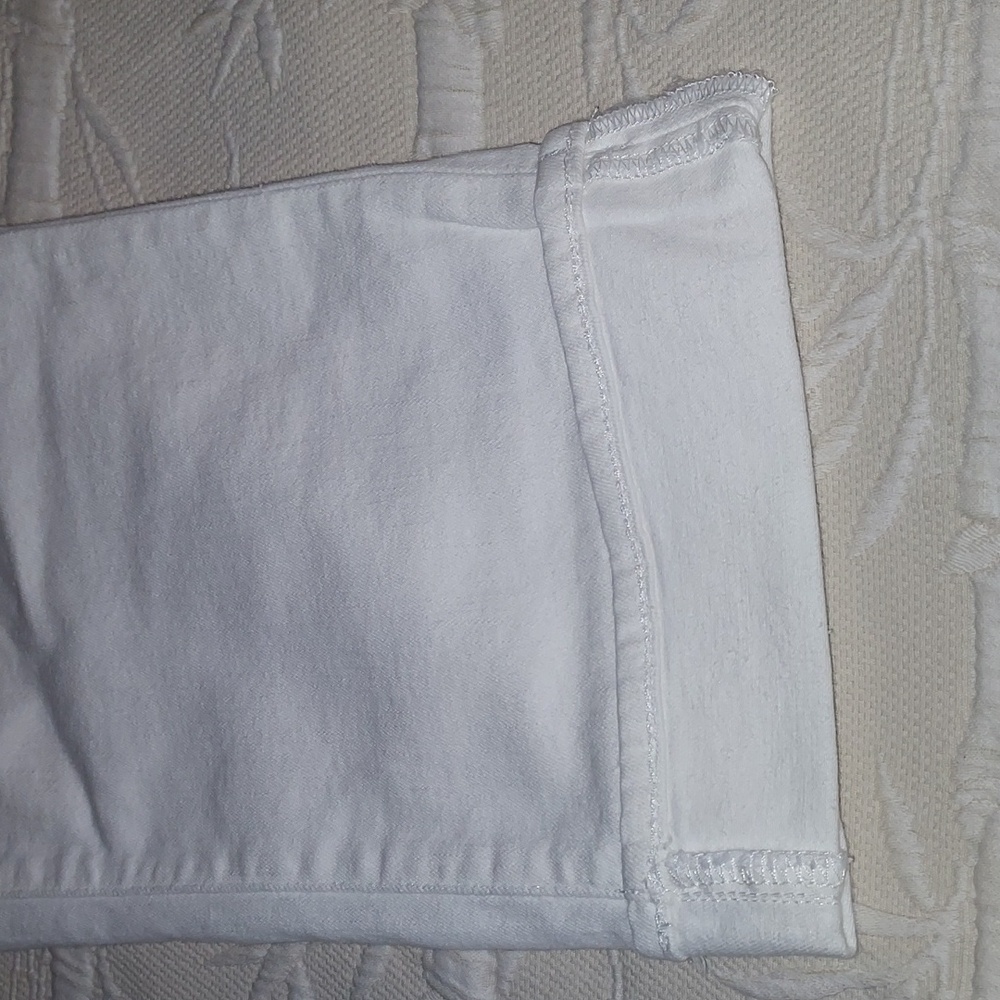 NYDJ Marilyn Straight Lift Lux Capri Jeans - Picture 4 of 10